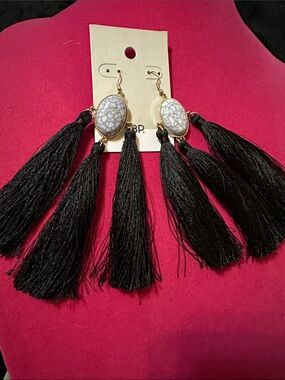 BP Brand NEW Black Tassel Drop Earrings with White Marbled Stone